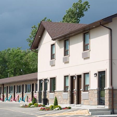 Greater Napanee Masterson'S Motel المظهر الخارجي الصورة