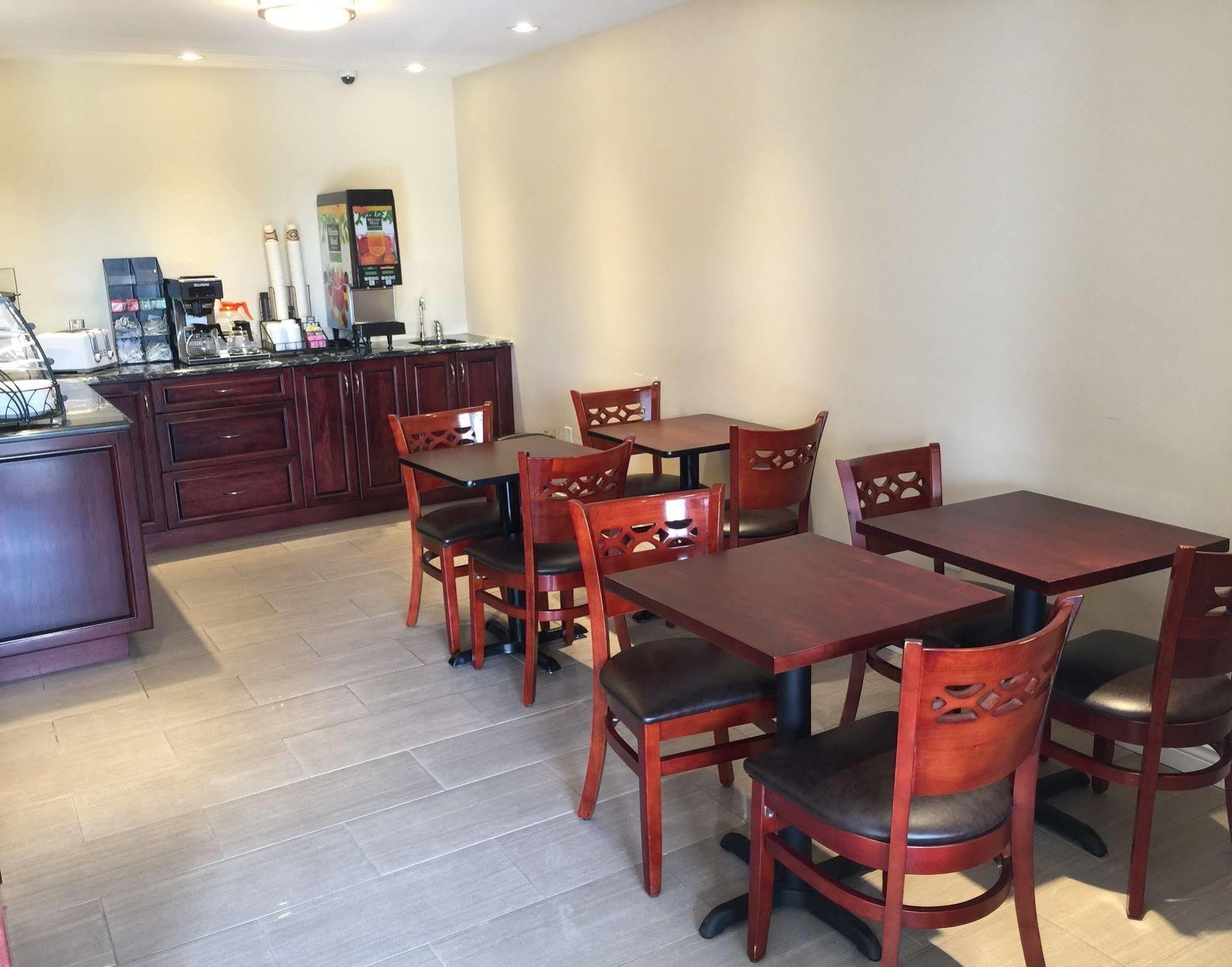 Greater Napanee Masterson'S Motel المظهر الخارجي الصورة